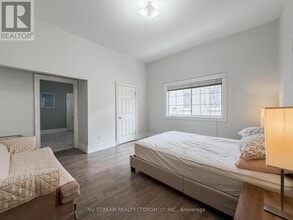 72 Snively St in Richmond Hill, ON - Building Photo - Building Photo