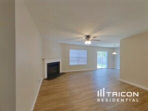 750 Chariot Way in Hopkins, SC - Building Photo - Building Photo