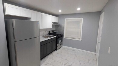 93 -97 Judith Terrace-Unit -5b in New Haven, CT - Building Photo - Building Photo