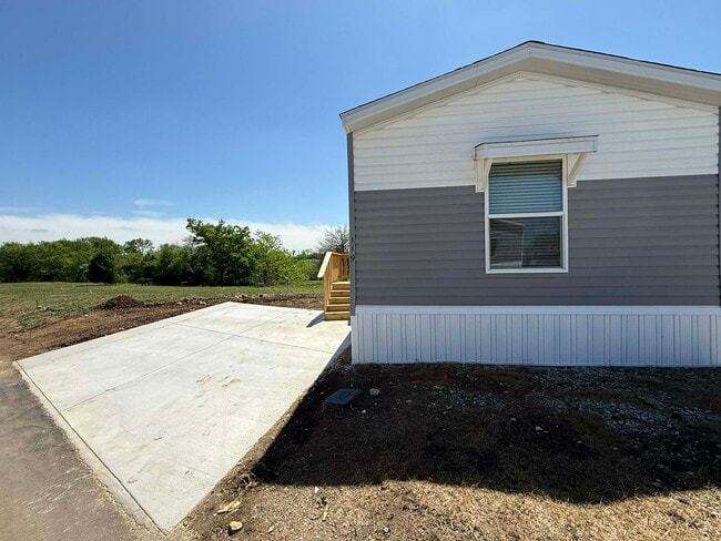 119 Ponderosa Wy in Sanger, TX - Building Photo - Building Photo