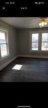 204 N State St, Unit 204 1/2 - upper in Appleton, WI - Building Photo - Building Photo