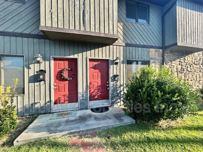 property at 537 Scott County Rd