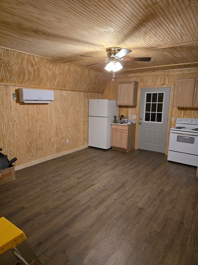 615 Whitten Trail in Blue Springs, MS - Building Photo - Building Photo