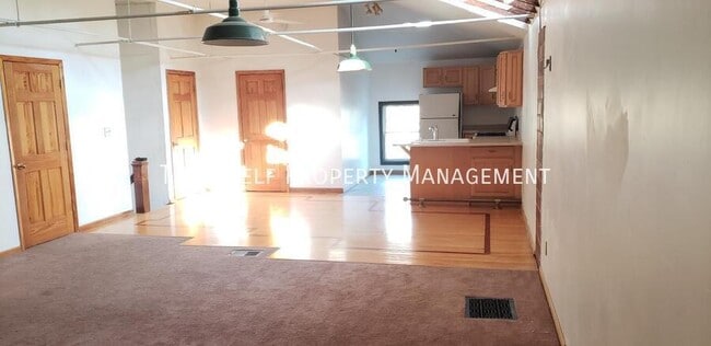 415 E Tiffin Ave in Des Moines, IA - Building Photo - Building Photo