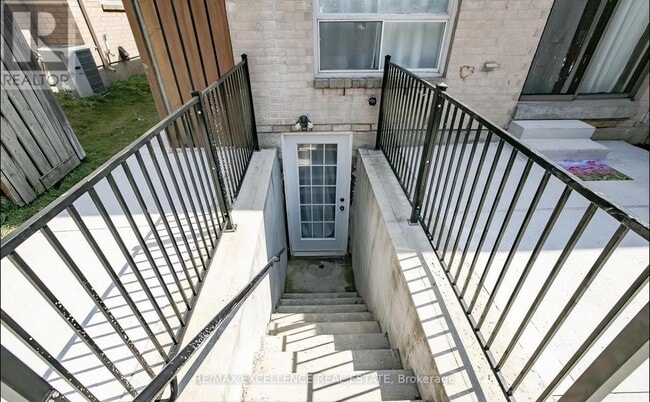 117 Richwood Cres in Brampton, ON - Building Photo - Building Photo