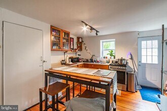 1221 Marlborough St in Philadelphia, PA - Building Photo - Building Photo