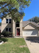 9934 Goldenglade Dr in Houston, TX - Building Photo - Building Photo