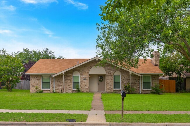 property at 1803 Richland Dr