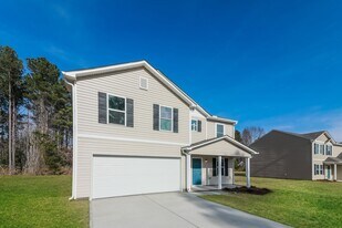 104 Kyle's Ct in Tarboro, NC - Building Photo