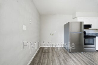 2916 Pleasant Ave in Norfolk, VA - Building Photo - Building Photo