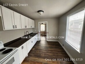 102 Cross St in Jacksonville, AR - Building Photo - Building Photo
