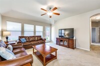 2205 Sun Creek Dr in Little Elm, TX - Foto de edificio - Building Photo