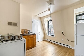 506 Piermont Ave in Piermont, NY - Building Photo - Building Photo