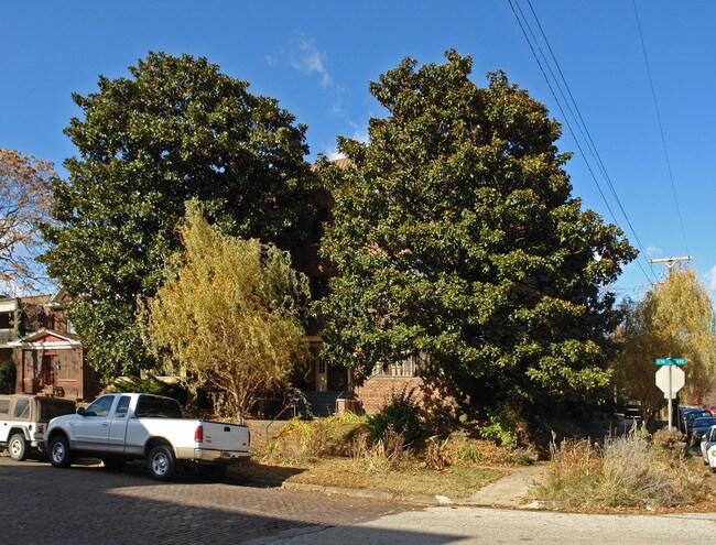 1029 10th St in Huntington, WV - Building Photo - Building Photo