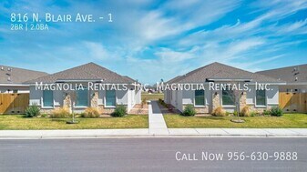 816 N Blair Ave, Unit 1 in Edinburg, TX - Building Photo