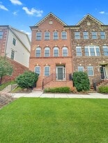 9128 Kenway Ln in Frederick, MD - Building Photo