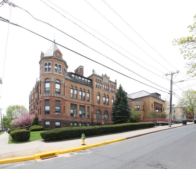 Old Middletown High School