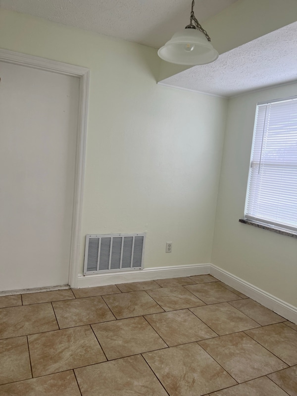 8622 Brackenwood Dr in Orlando, FL - Foto de edificio - Building Photo