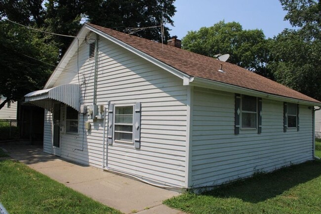 11804 E 37th St Ct S in Independence, MO - Building Photo - Building Photo