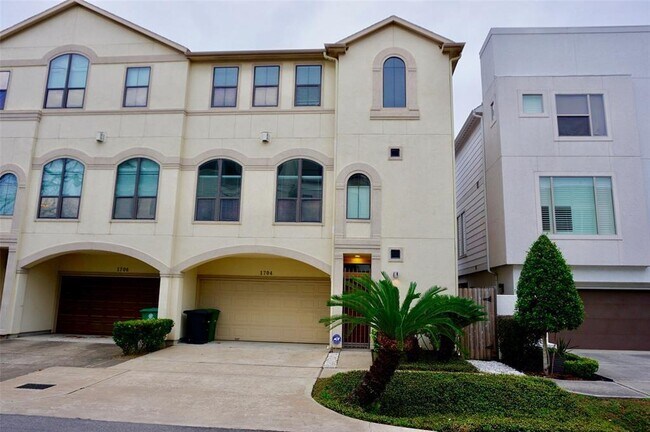 property at 1704 Utah St