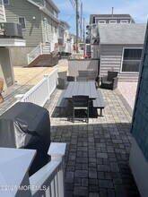 118 W Chadwick Way in Lavallette, NJ - Building Photo - Building Photo