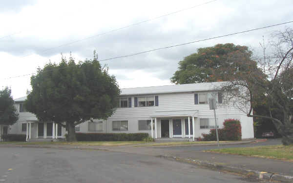 Maple Court Apartments in Vancouver, WA - Building Photo - Building Photo