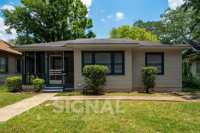 property at 4629 Ter R