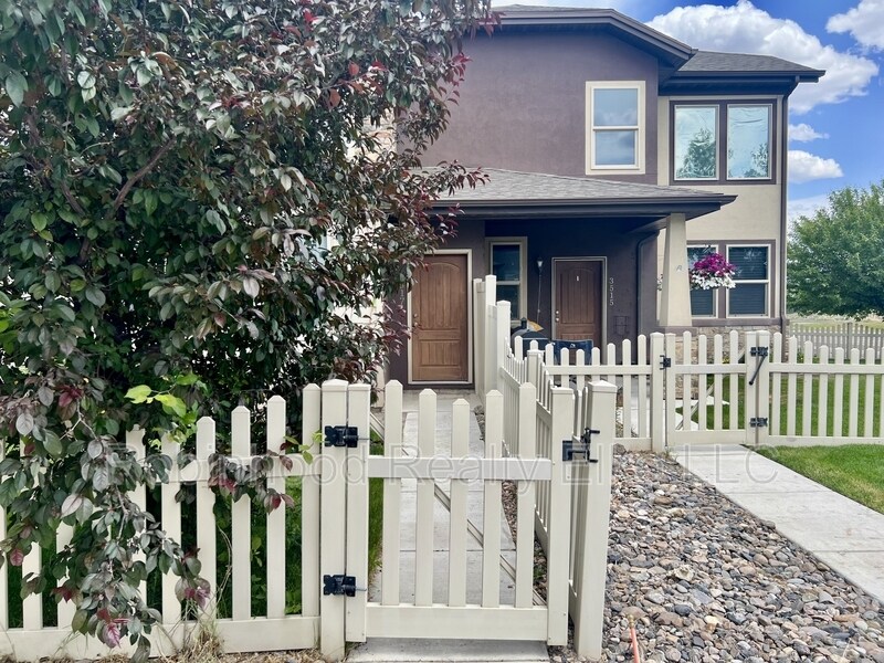 3517 Autumn Colors Dr in Elko, NV - Building Photo