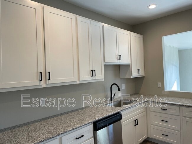 property at 5834 Victoria Ave