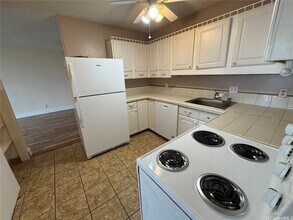 1600 Wilikina Dr in Wahiawa, HI - Building Photo - Building Photo
