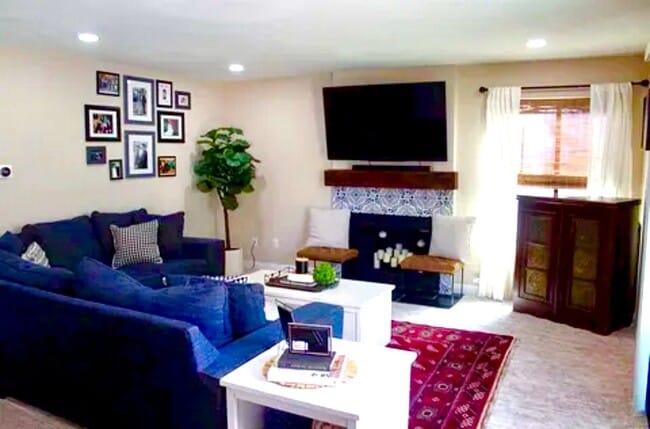 property at 450 W Vermont Ave