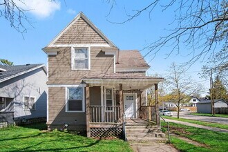 1101 Dayton St SW in Grand Rapids, MI - Building Photo - Building Photo