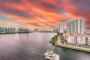 3250 NE 188th St, Unit 806 in Aventura, FL - Building Photo