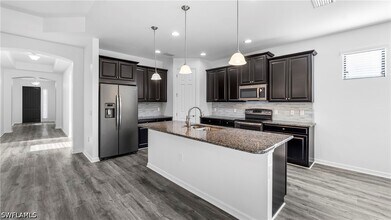 11195 St. Roman Way in Bonita Springs, FL - Building Photo - Building Photo