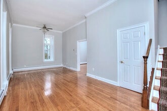 300 Soundview Ave in Fairfield, CT - Building Photo - Building Photo