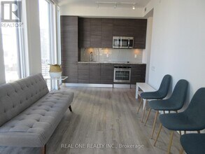 28-2228 Wellesley St E in Toronto, ON - Building Photo - Building Photo