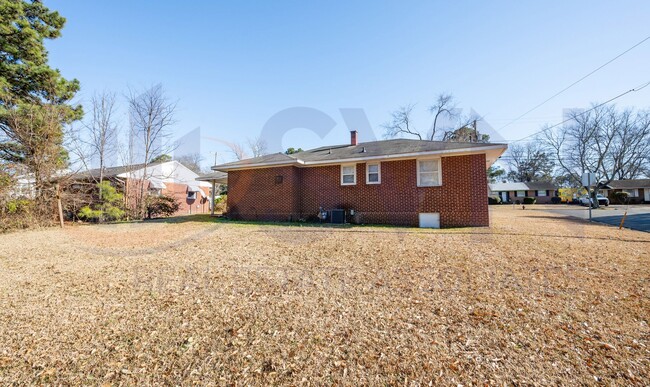 1131 Fiske St in Durham, NC - Building Photo - Building Photo