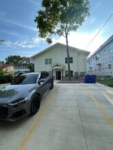 4317 Holly St in Kansas City, MO - Building Photo - Building Photo