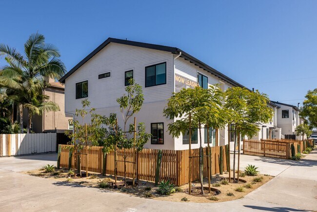 Meade North Park in San Diego, CA - Building Photo - Building Photo