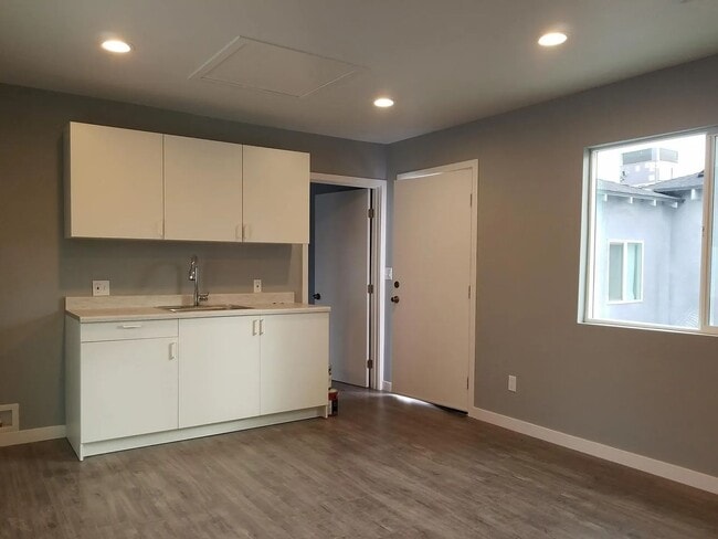 property at 11129 Archwood St