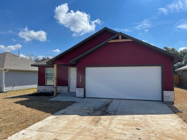 2136 Heritage Mdw Ln in Bryan, TX - Building Photo - Building Photo