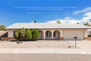 17223 N 31st Ln in Phoenix, AZ - Building Photo