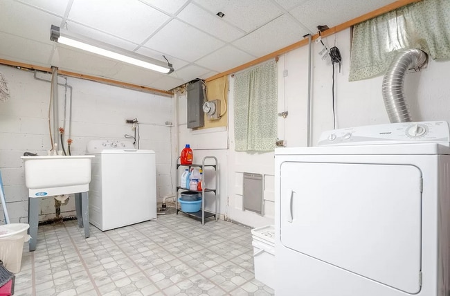 property at 1745 Amuskai Rd