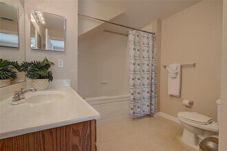 4003 San Sebastian Dr in Kissimmee, FL - Building Photo - Building Photo