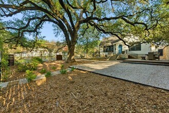 1601 Alta Vista Ave in Austin, TX - Building Photo - Building Photo