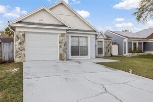 8312 Clermont St in Tampa, FL - Building Photo