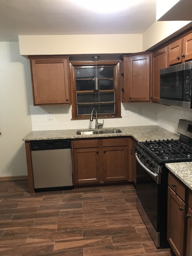 443 13th Ave S in South St. Paul, MN - Building Photo - Building Photo
