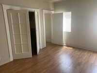 1023 1/4 N Serrano Ave, Unit serrano in Los Angeles, CA - Building Photo - Building Photo