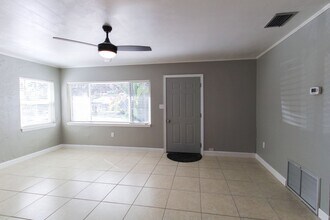 2119 Southland Rd in Mount Dora, FL - Building Photo - Building Photo