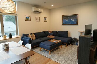1124C NW 57th St in Seattle, WA - Building Photo - Building Photo
